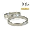 rustic-slim-feher-aranykarikagyurupar-gyemanttal.jpg Rustic Slim fehér arany karikagyűrűpár gyémánttal